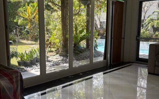 마카티 Forbes Park Tanguile 4베드 하우스 렌트 | 외국인 선호 고급 빌리지