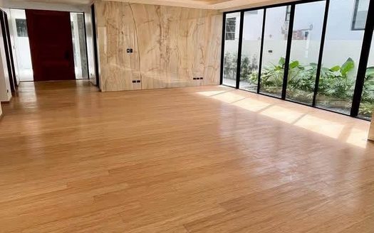 <trp-post-container data-trp-post-id='35180'>아얄라 알라방 빌리지 7베드 하우스 매매 | 548sqm 프리미엄 럭셔리 주택 넉넉한 생활 공간 ,대가족</trp-post-container>