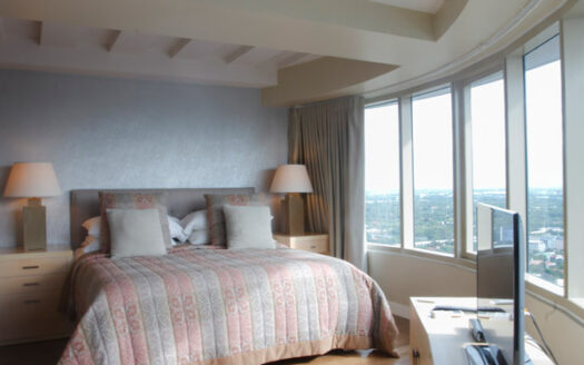 Makati One Rockwell East Tower 3bed Rent