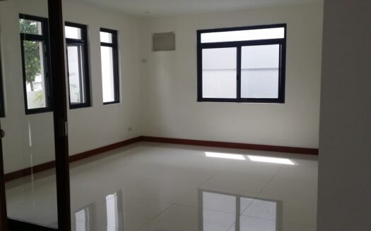 Parañaque BF HOME’S the sale