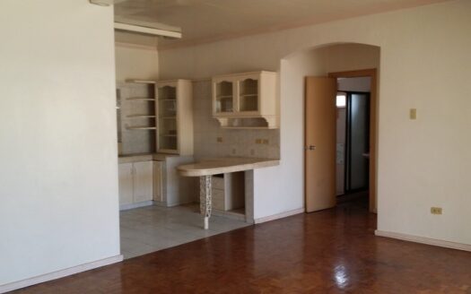 rent of a village Parañaque BF HOME