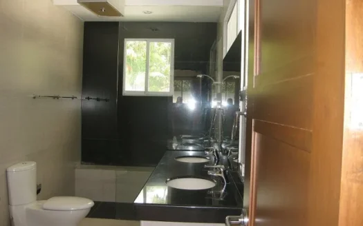 마카티 South Forbes 렌트 – 안전하고 프리미엄 주거 환경