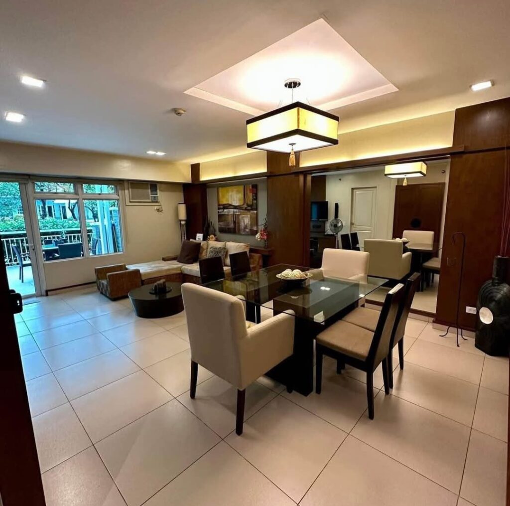 BGC Park West 3베드 콘도 렌트｜보니파시오 글로벌시티 중심