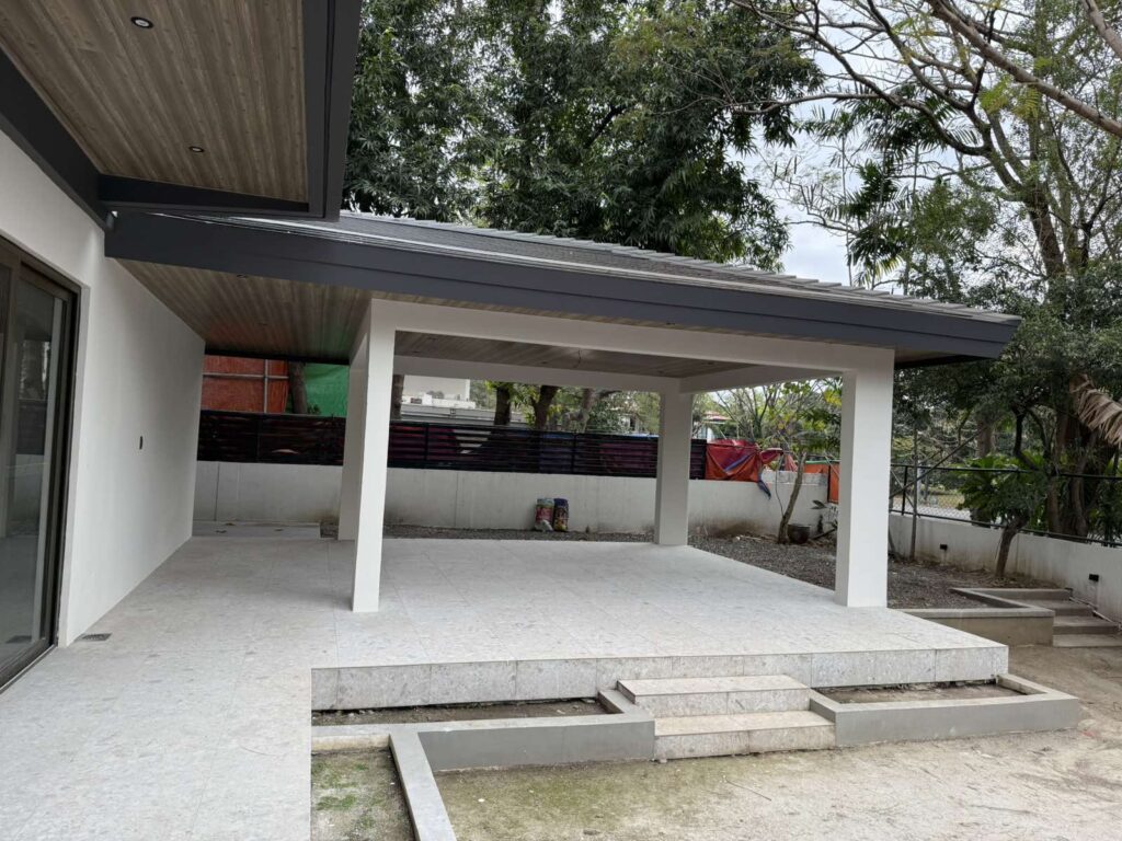 필리핀 마닐라 Alabang Village 매물 | 가족 단위 프리미엄 주택 매매