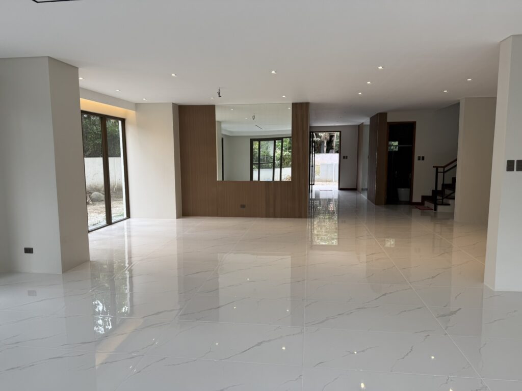 필리핀 마닐라 Alabang Village 매물 | 가족 단위 프리미엄 주택 매매