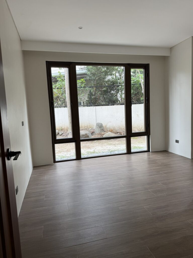 필리핀 마닐라 Alabang Village 매물 | 가족 단위 프리미엄 주택 매매