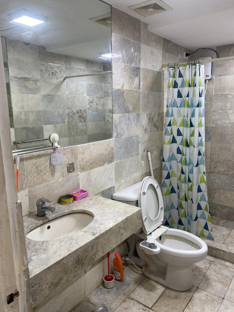 필리핀 파라냐퀘 3베드 콘도 임대 | Burgundy McKinley Place 프리미엄 레지던스