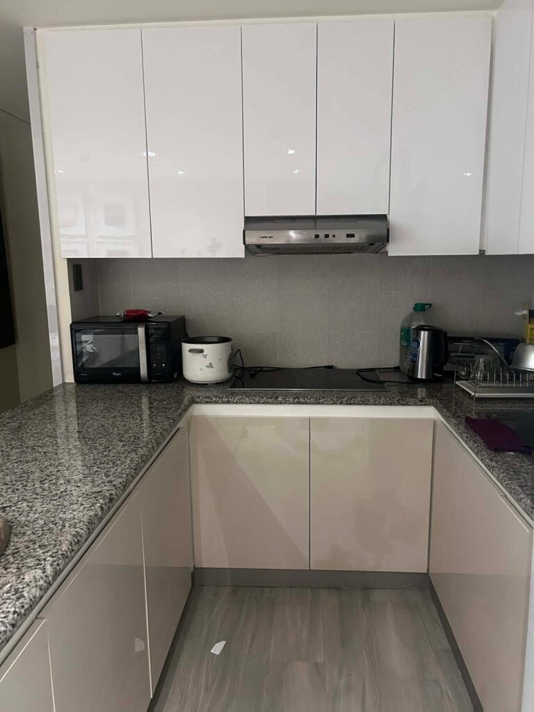 마닐라 BGC Seibu Tower 2베드 매매 | 보니파시오 글로벌시티 핵심 입지 콘도