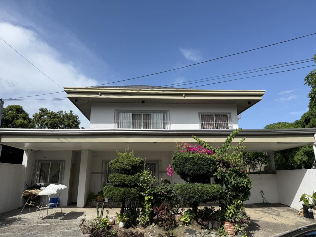 마닐라 BF Homes Tahanan Village 하우스 판매 | 프리미엄 빌리지 주택 26M 매물