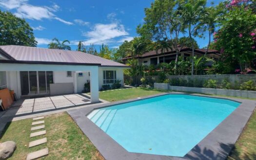 마닐라 아얄라 알라방 빌리지 임대 | 4베드 고급 주택·안전한 게이티드 커뮤니티