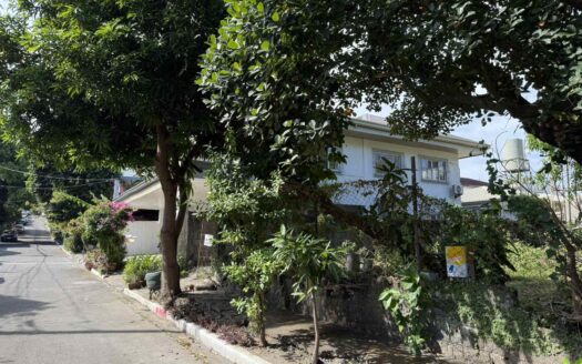 마닐라 BF Homes Tahanan Village 하우스 판매 | 프리미엄 빌리지 주택 26M 매물