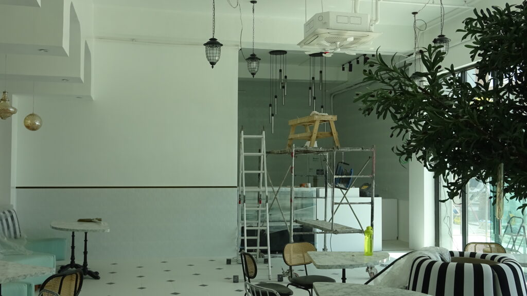 필리핀 클락 카페 인테리어 시공 | 감각적인 상업공간 디자인·리모델링 전문