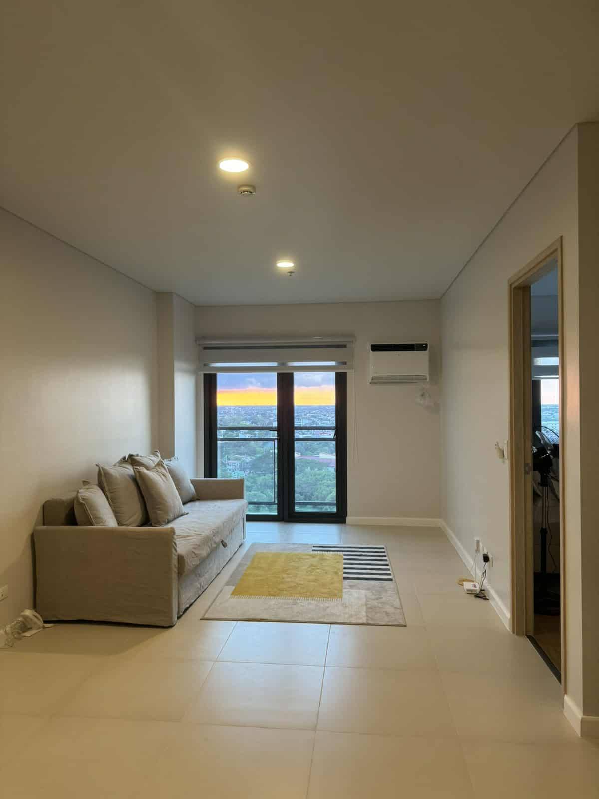 아얄라 알라방 빌리지 콘도 1베드 임대 | Alveo Viento Tower 2