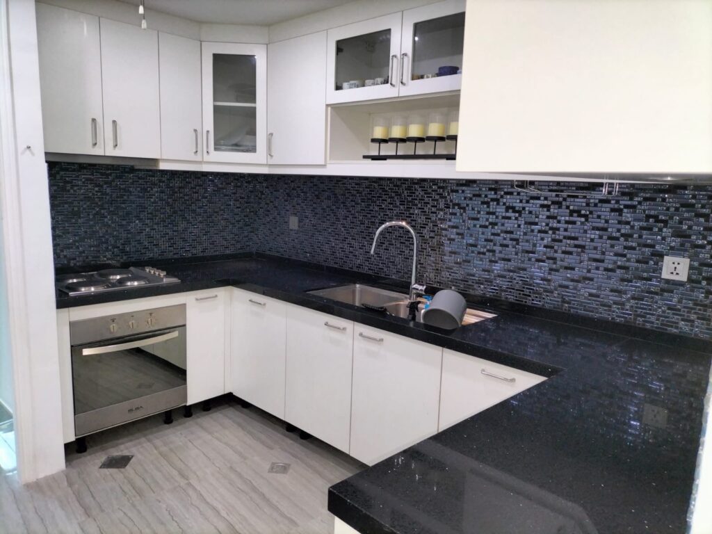 BGC 8 Forbestown Road 2베드 매매 | 보니파시오 프리미엄 콘도 투자