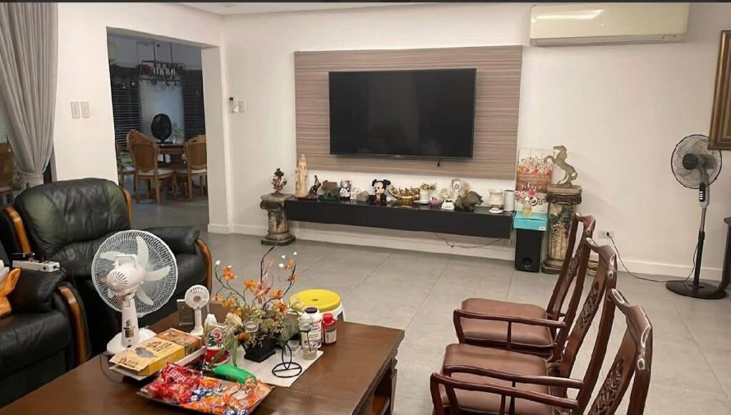 아얄라 알라방 빌리지 4베드 하우스 매매 | 372sqm 프리미엄 단독주택