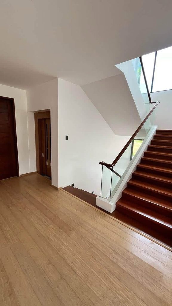 아얄라 알라방 빌리지 7베드 하우스 매매 | 548sqm 프리미엄 럭셔리 주택 넉넉한 생활 공간 ,대가족,