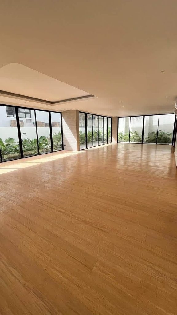 아얄라 알라방 빌리지 7베드 하우스 매매 | 548sqm 프리미엄 럭셔리 주택 넉넉한 생활 공간 ,대가족,